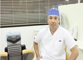 本歯科クリニック 歯科医師