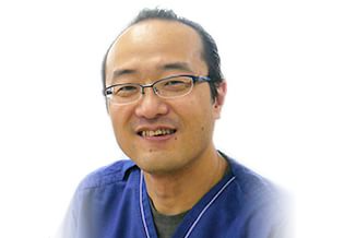 西台駅前通り歯科の院長